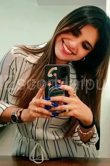 Alisha Khan profile photo 2