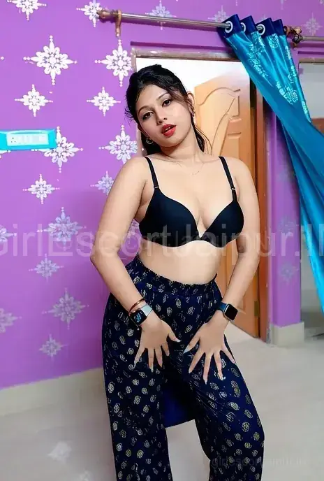 Divya Nair profile photo 2